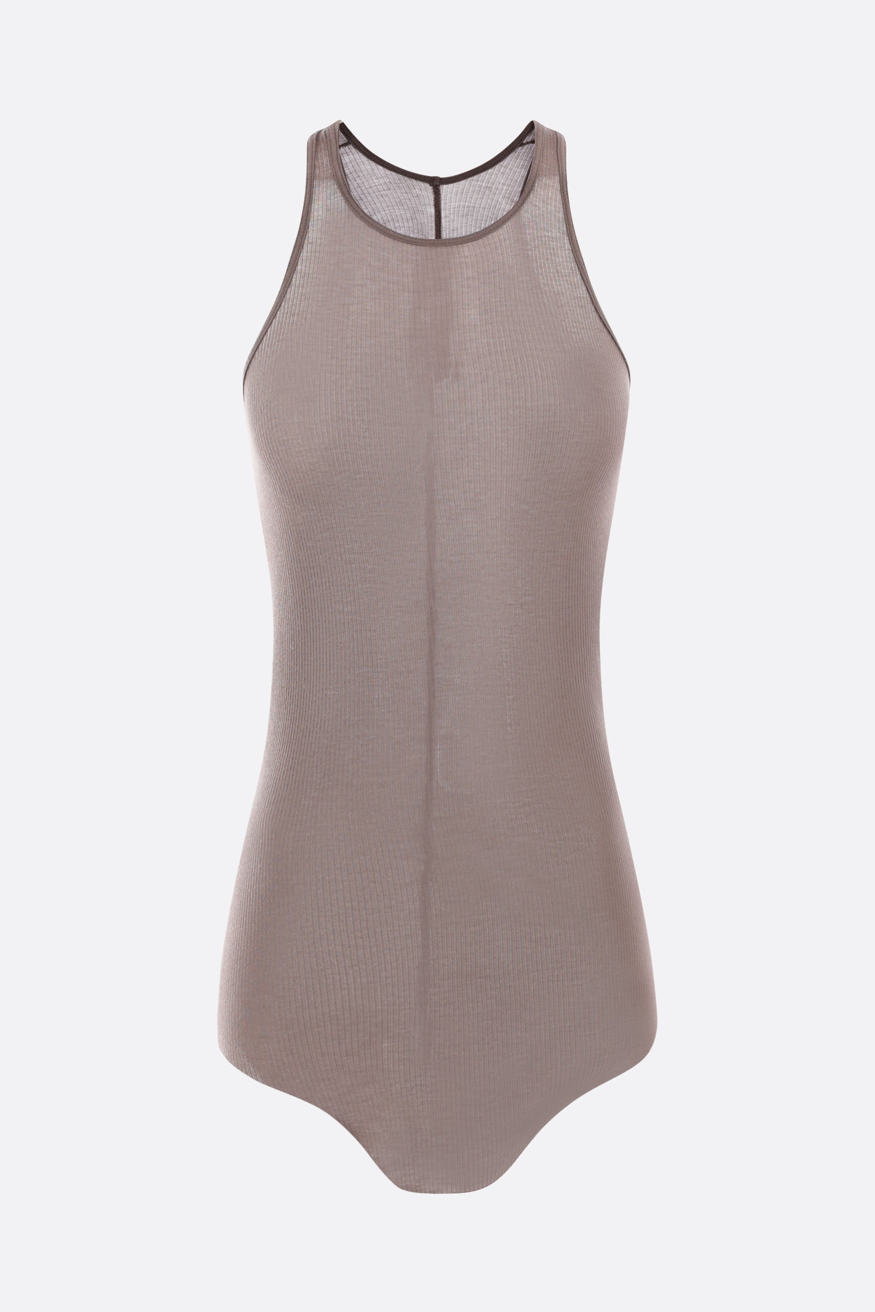 A ribbed tank top made of jersey fabric.