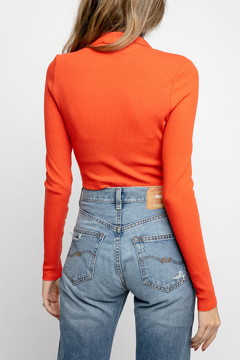 Alloy Rib Cropped Button Turtleneck - Blood Orange