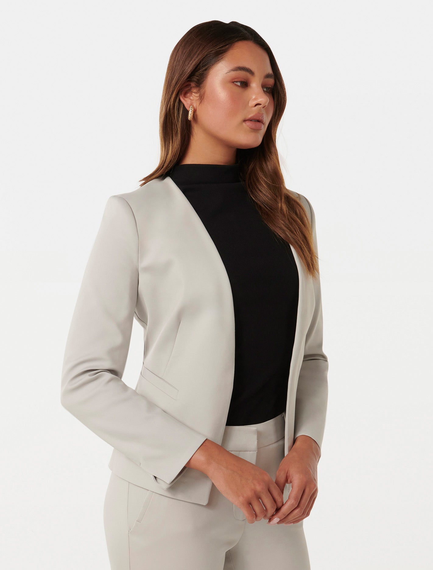 Alyssa Fitted Blazer - Find the perfect Alyssa blazer for a flattering fit and polished look.