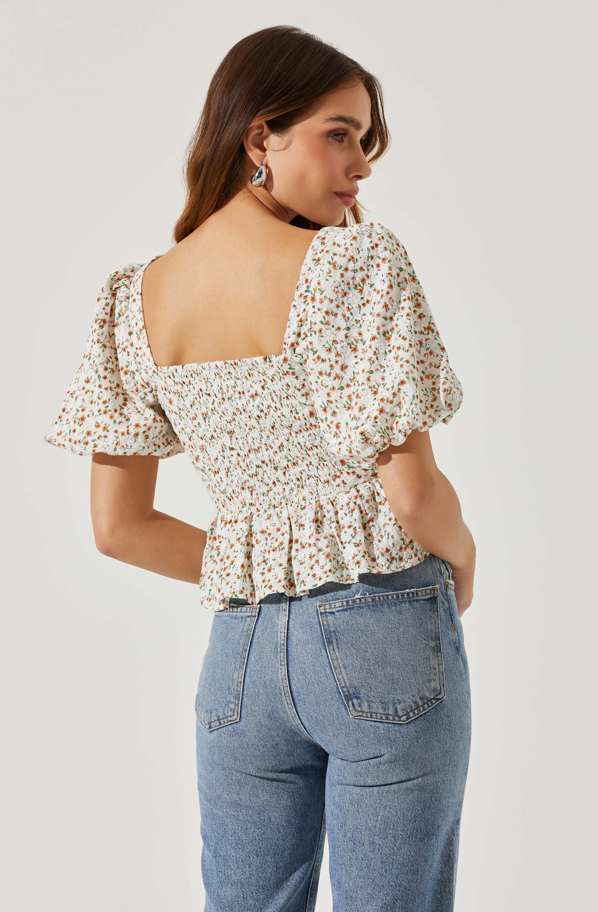 bubble sleeve floral top