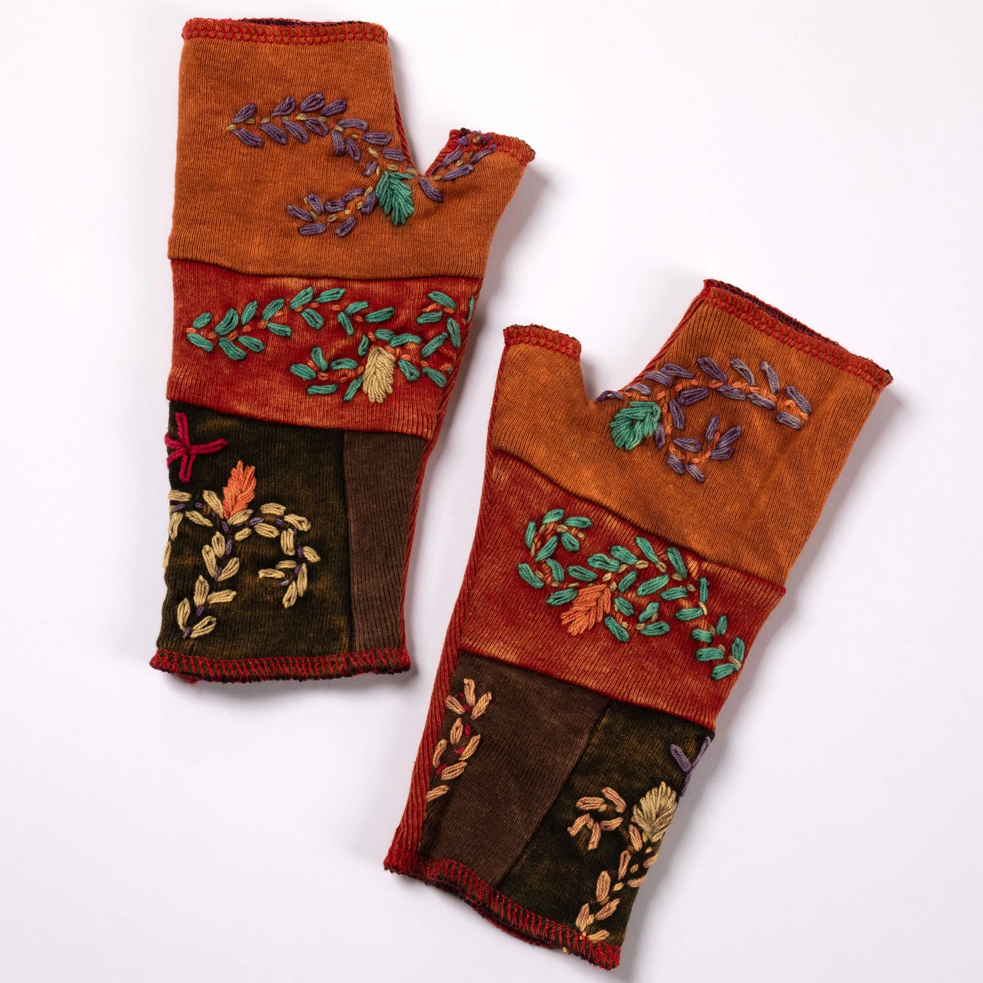 Eden Garden Handwarmers Embroidered