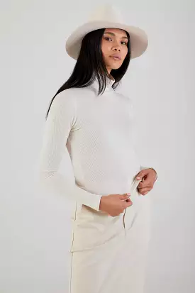 Gardenia Ribbed Turtleneck Archer - Buy Now!