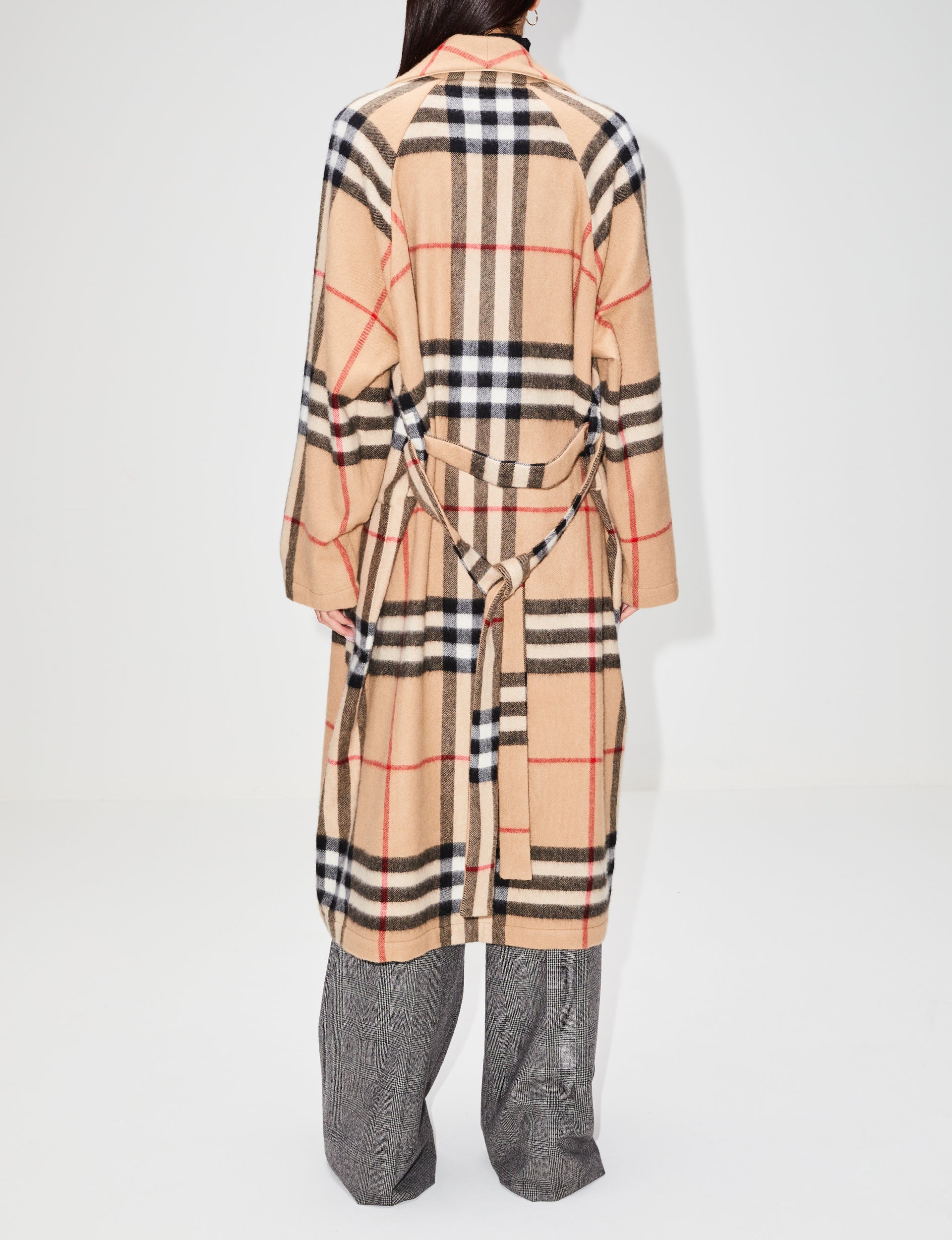 Giant Check Cashmere Robe - Cashmere robe with oversized check pattern.