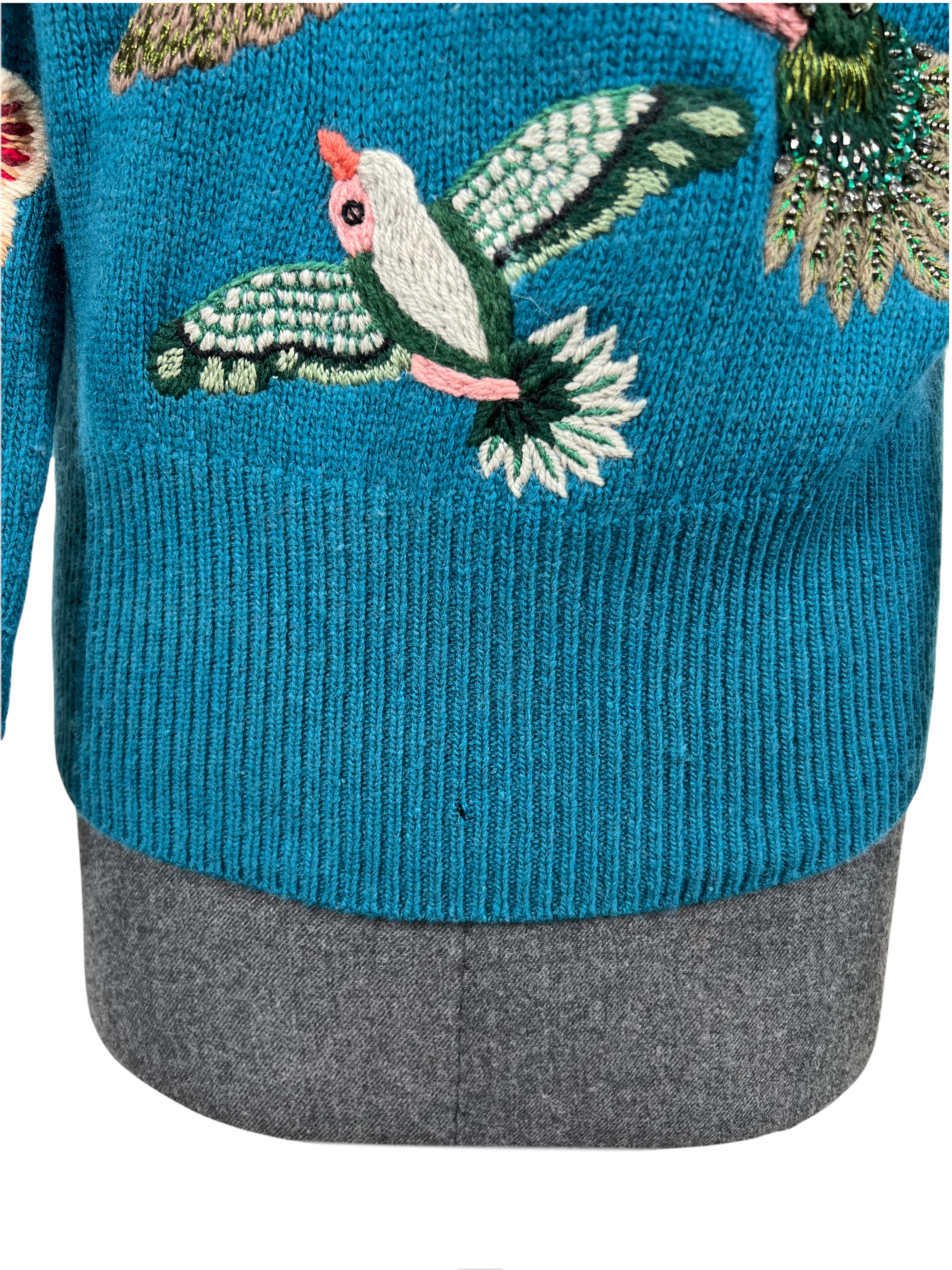 Gucci Wool Sweater M Size Embroidered Embellished.