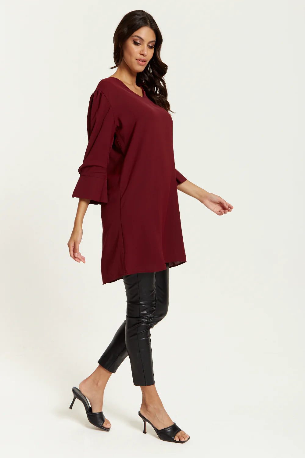 Hoxton Gal Oversized Sleeves V Neck Tunic