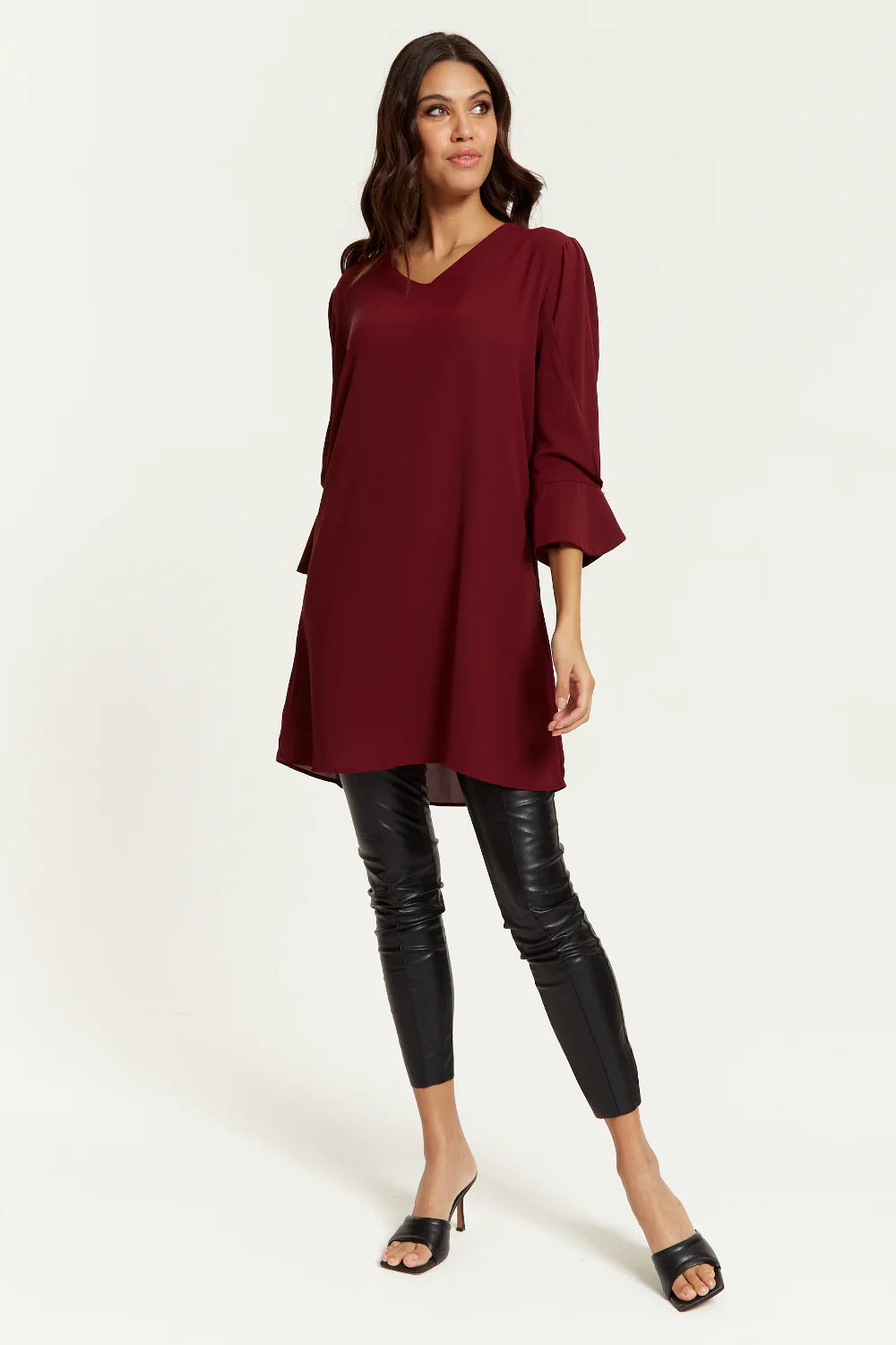 Hoxton Gal Oversized Sleeves V Neck Tunic