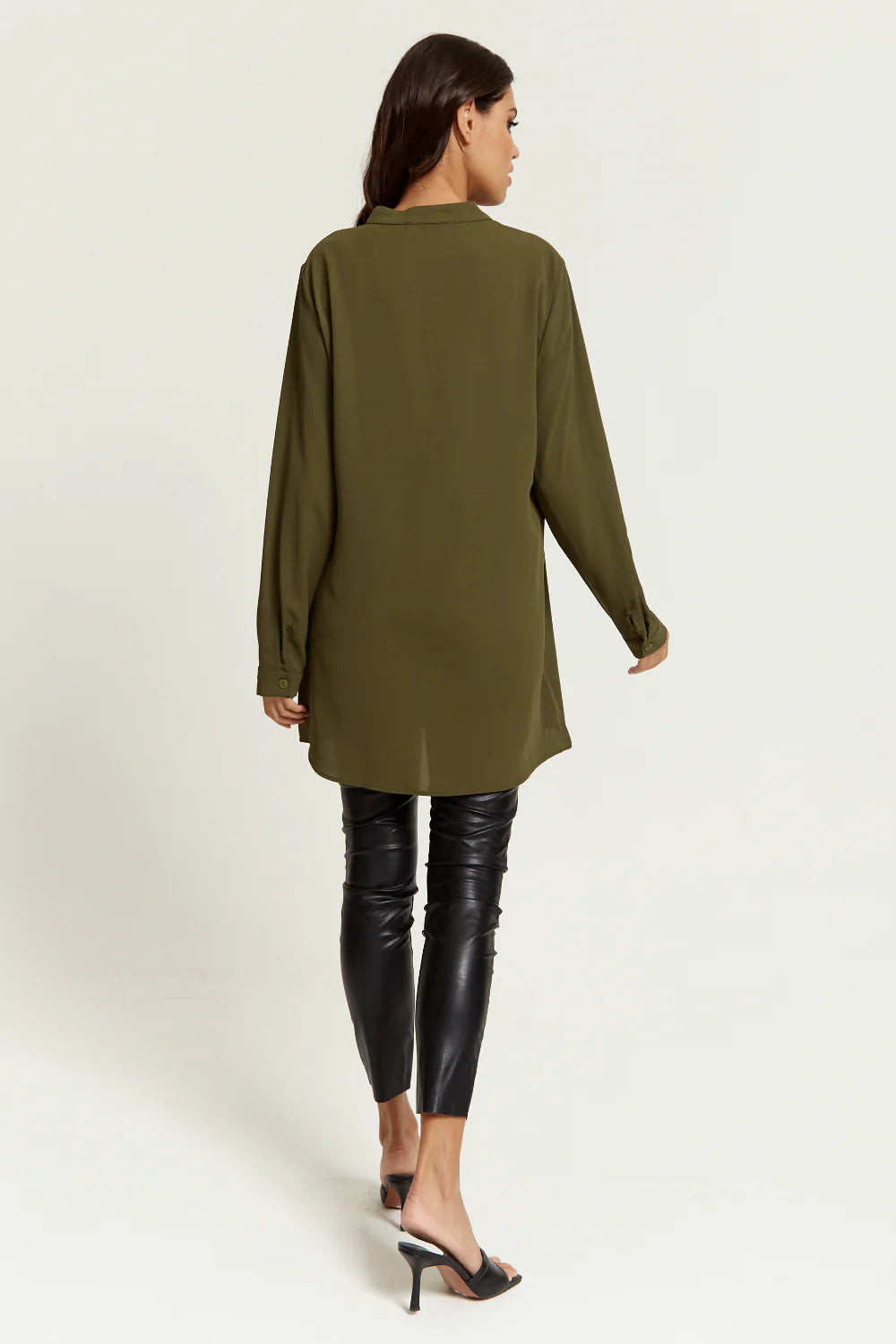 Hoxton Gal Tunic - Long Sleeves - Button Details