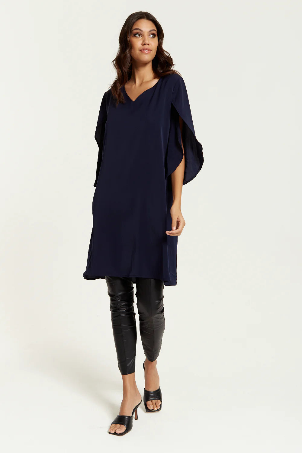 Hoxton Gal V Neck Tunic with Split Sleeves - Oversized - SEO REWRITTEN