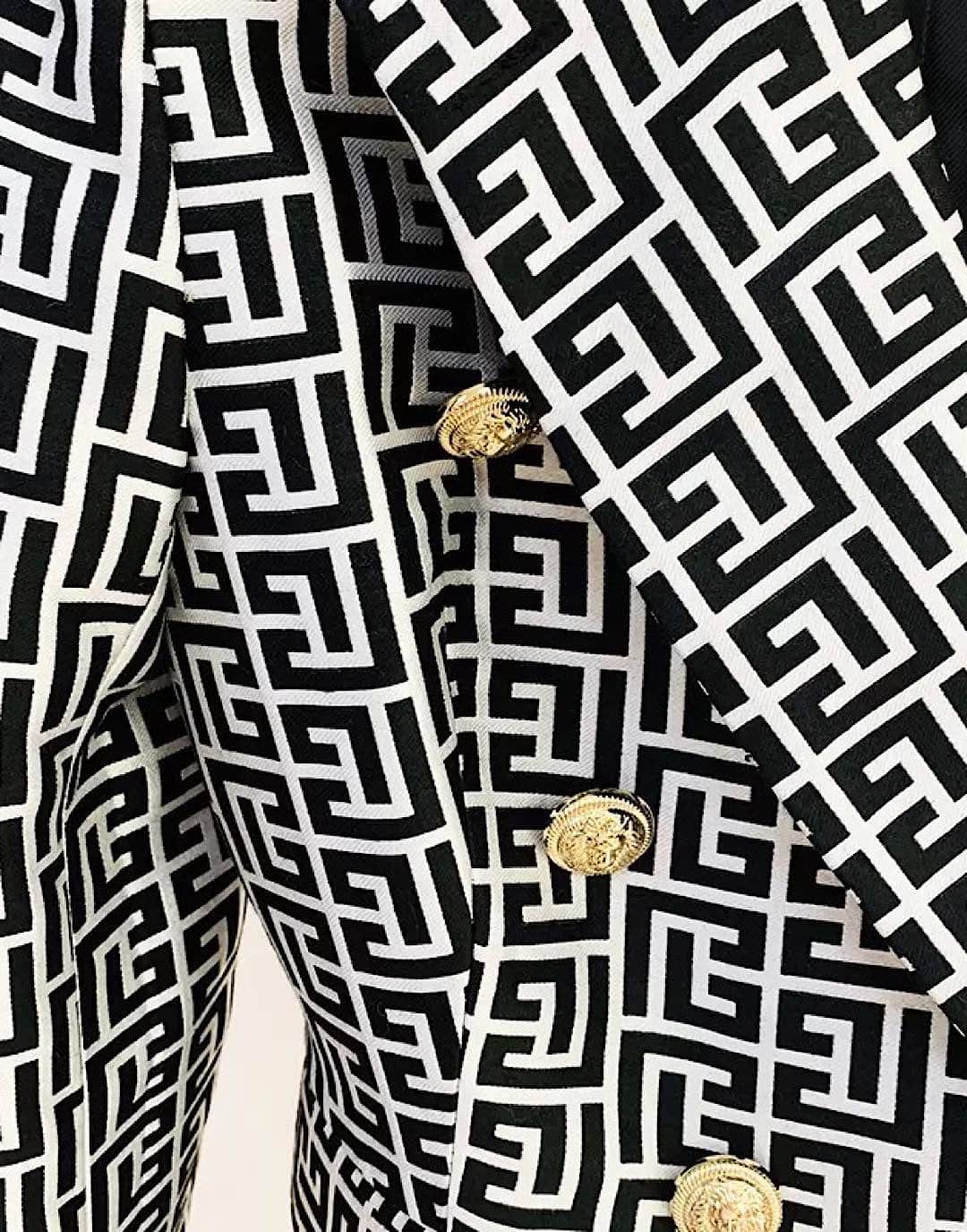 Jacquard Blazer with Geometrical Pattern