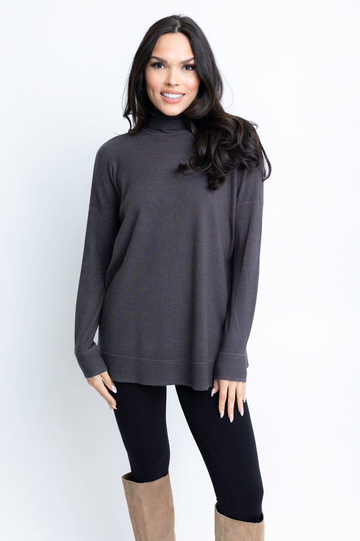 Knitted high-neck pullover