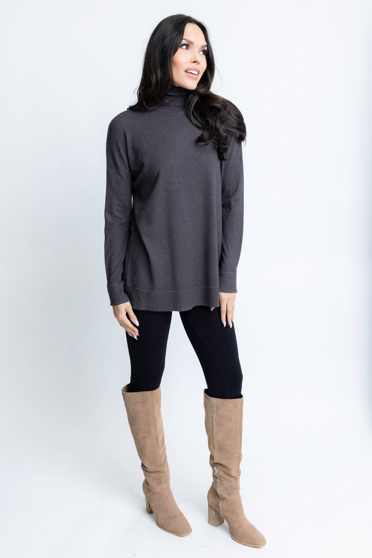 Knitted high-neck pullover