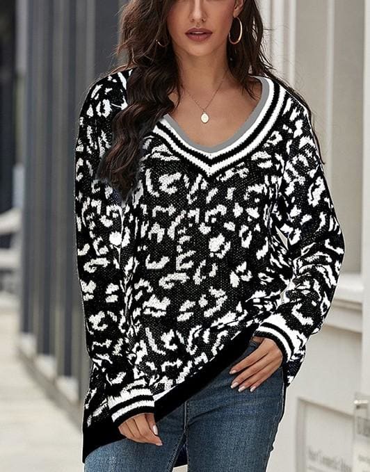 Leopard pattern pullover