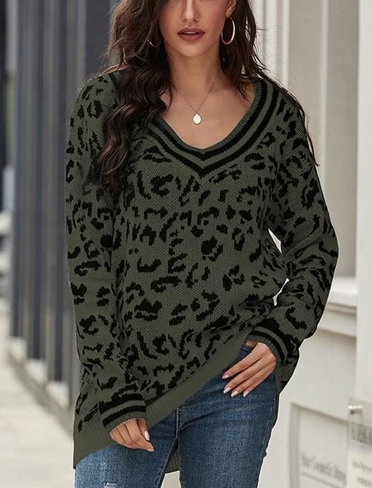 Leopard pattern pullover