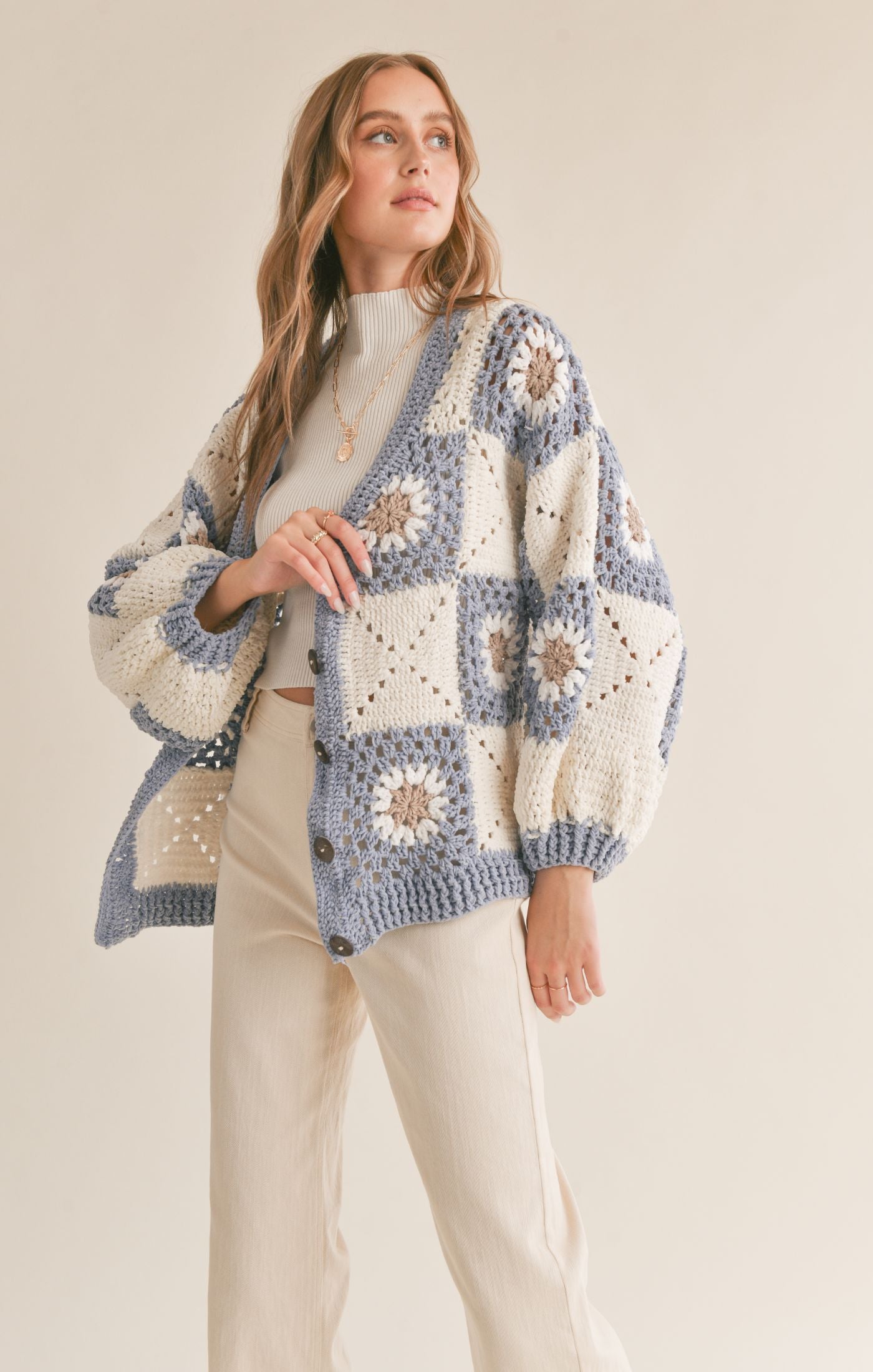 Myriam Cardigan Crochet Daisy