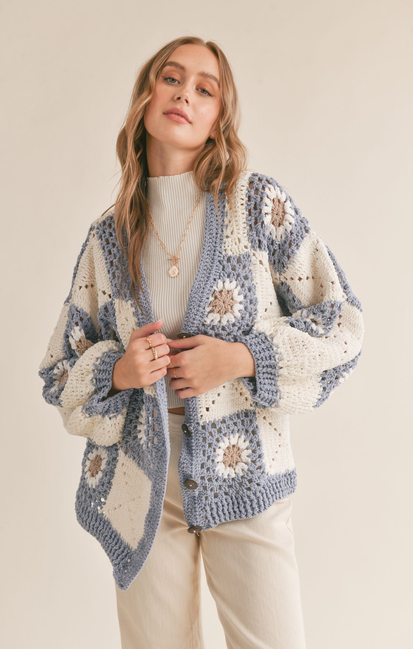 Myriam Cardigan Crochet Daisy