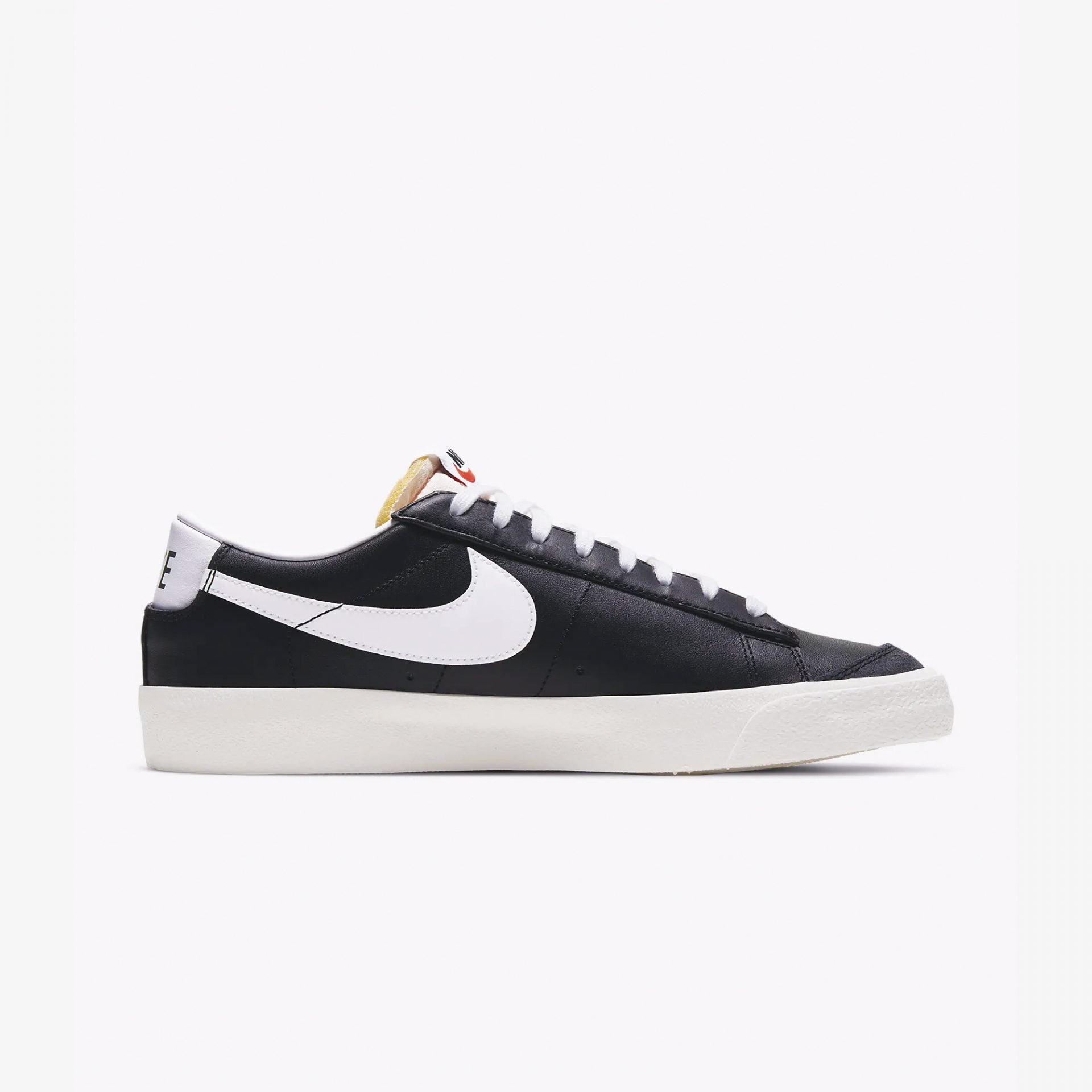 Nike Blazer Low 1977 Vintage Black White