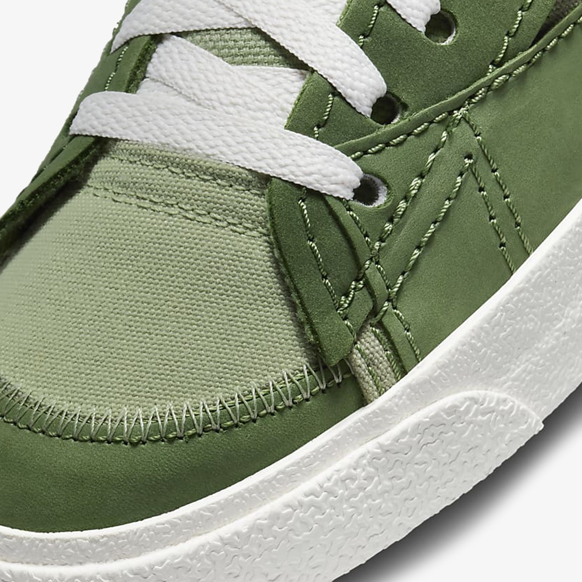 Nike Blazer Low '77 Jumbo - Oil Green/Gorge Green/Treeline/Sail