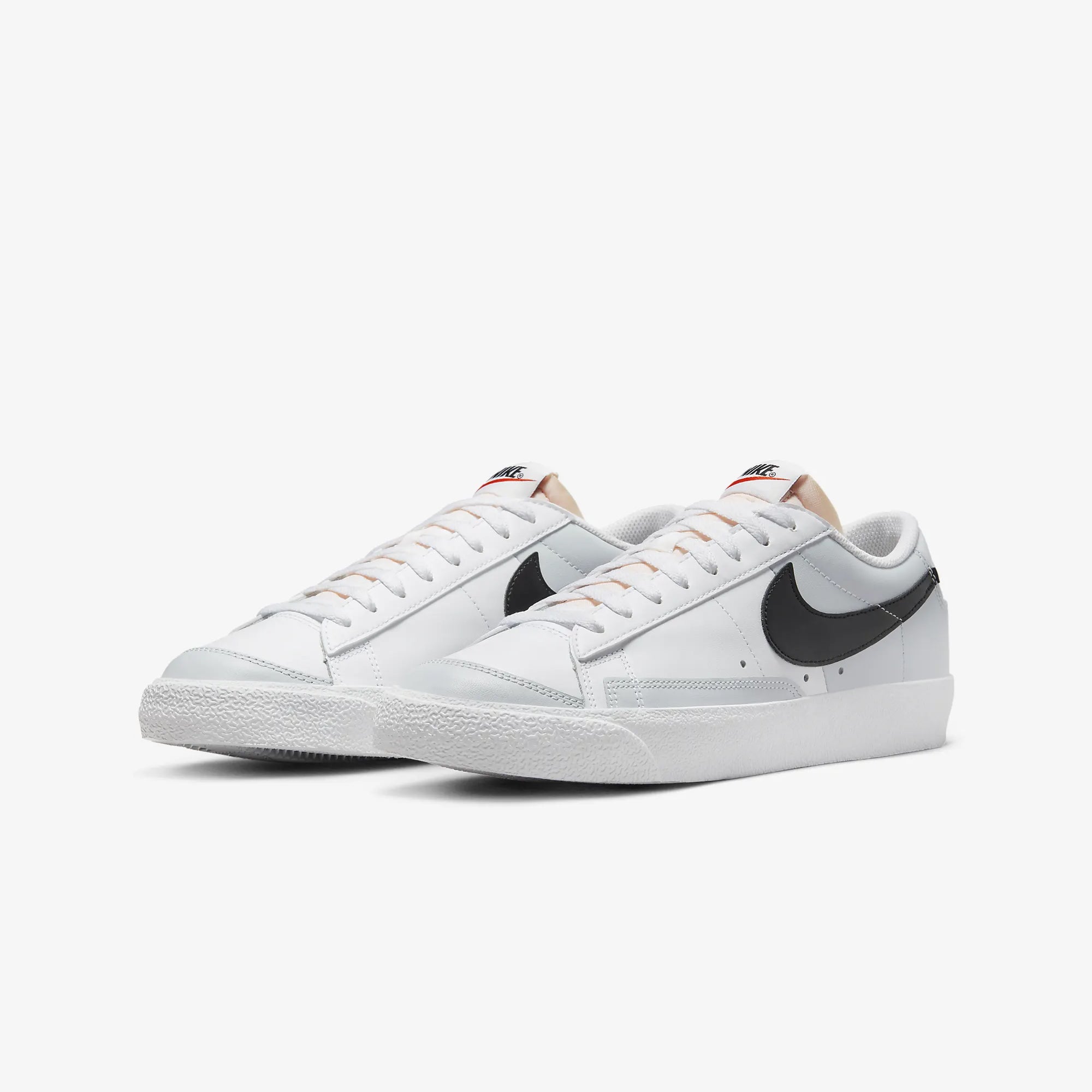 Nike Blazer Low '77 Vintage White Black Pure Platinum