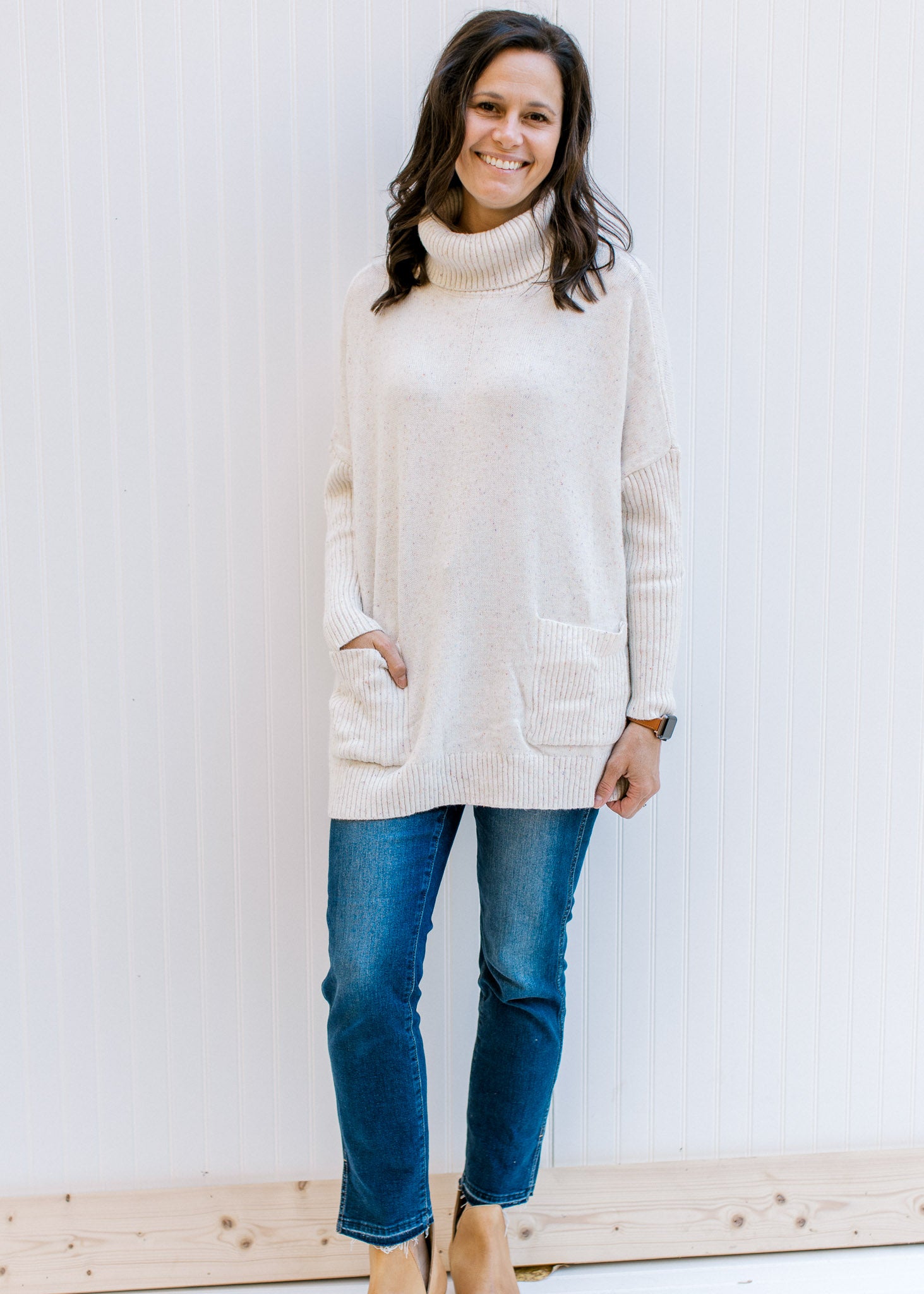 Off-White Sweater with Speckled Pattern