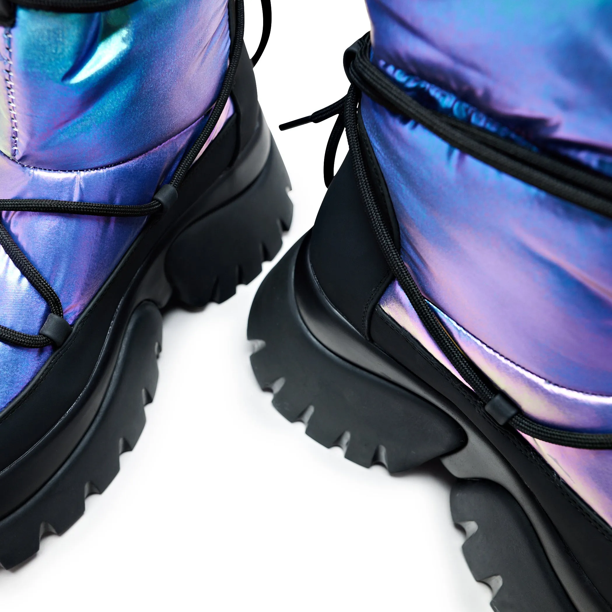 Rainbow A Glass Mirage Snow Boots