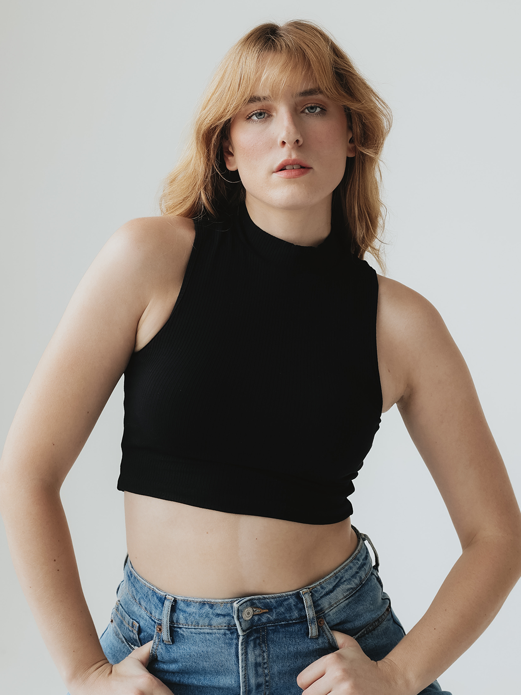 Ribbed Mock Neck Crop Top