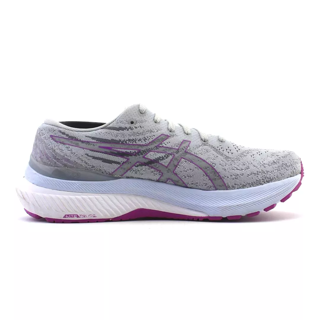 Running shoes: ASICS GEL-KAYANO 29