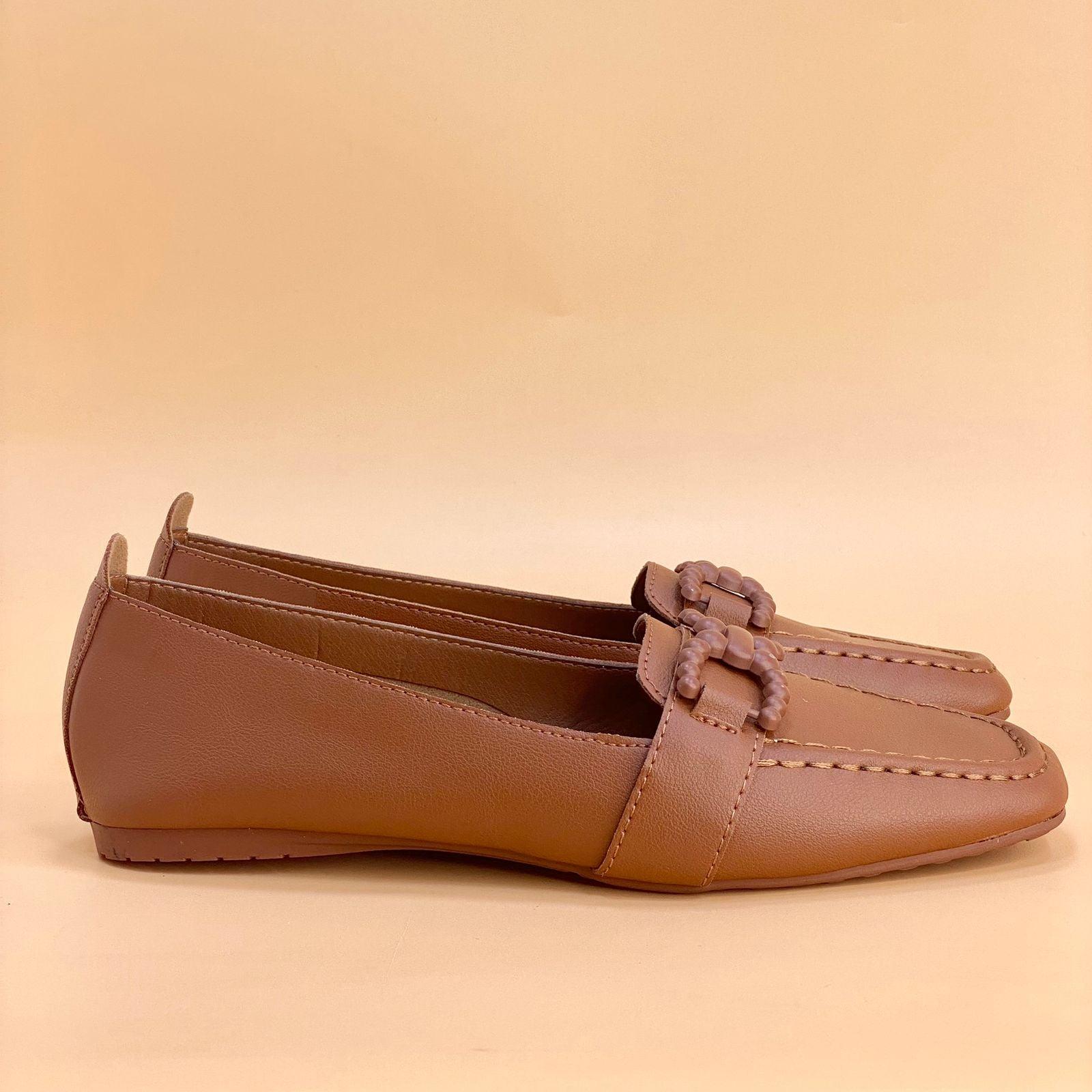 Shop now for W48 women's flat shoes.