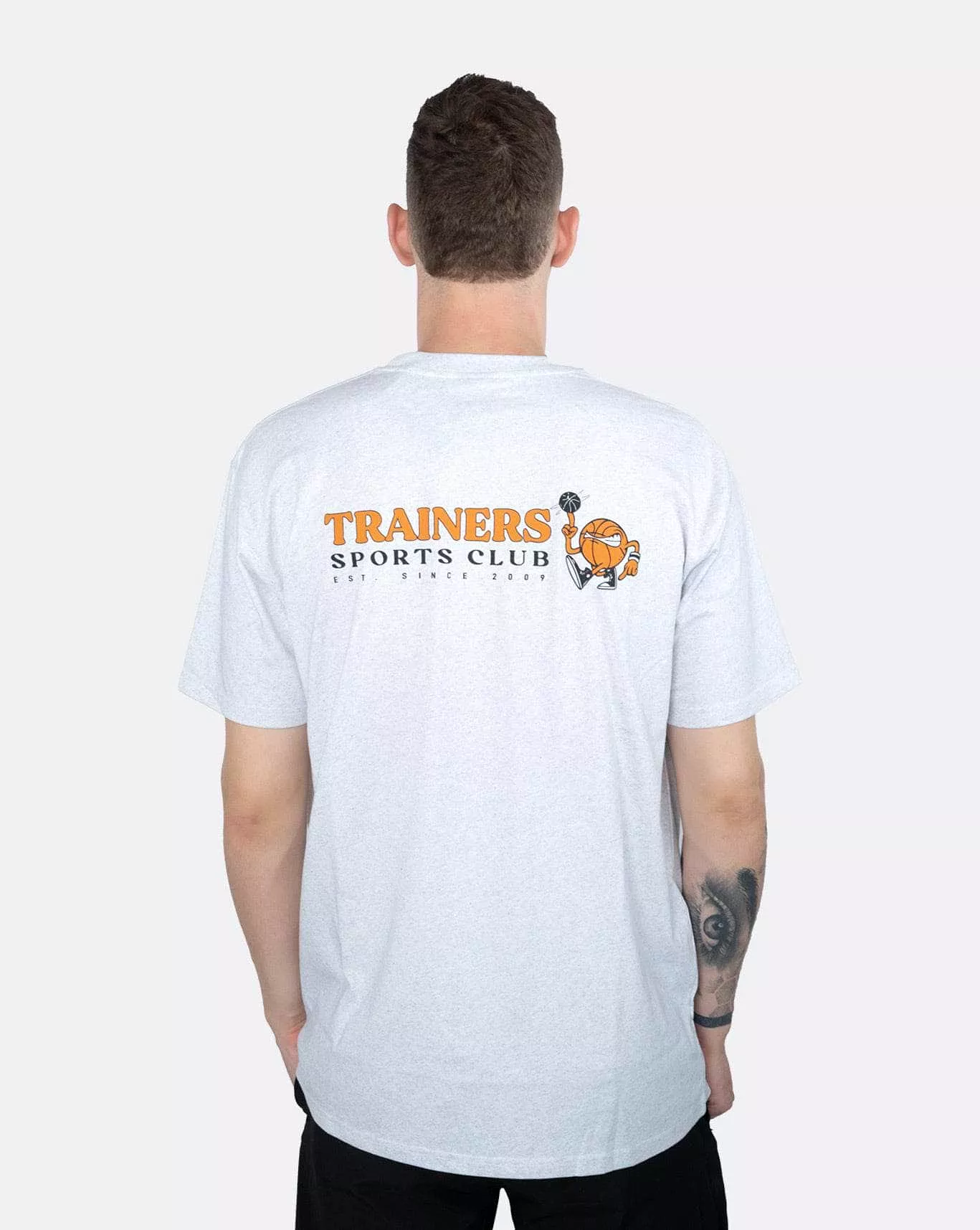 sports club trainers tee