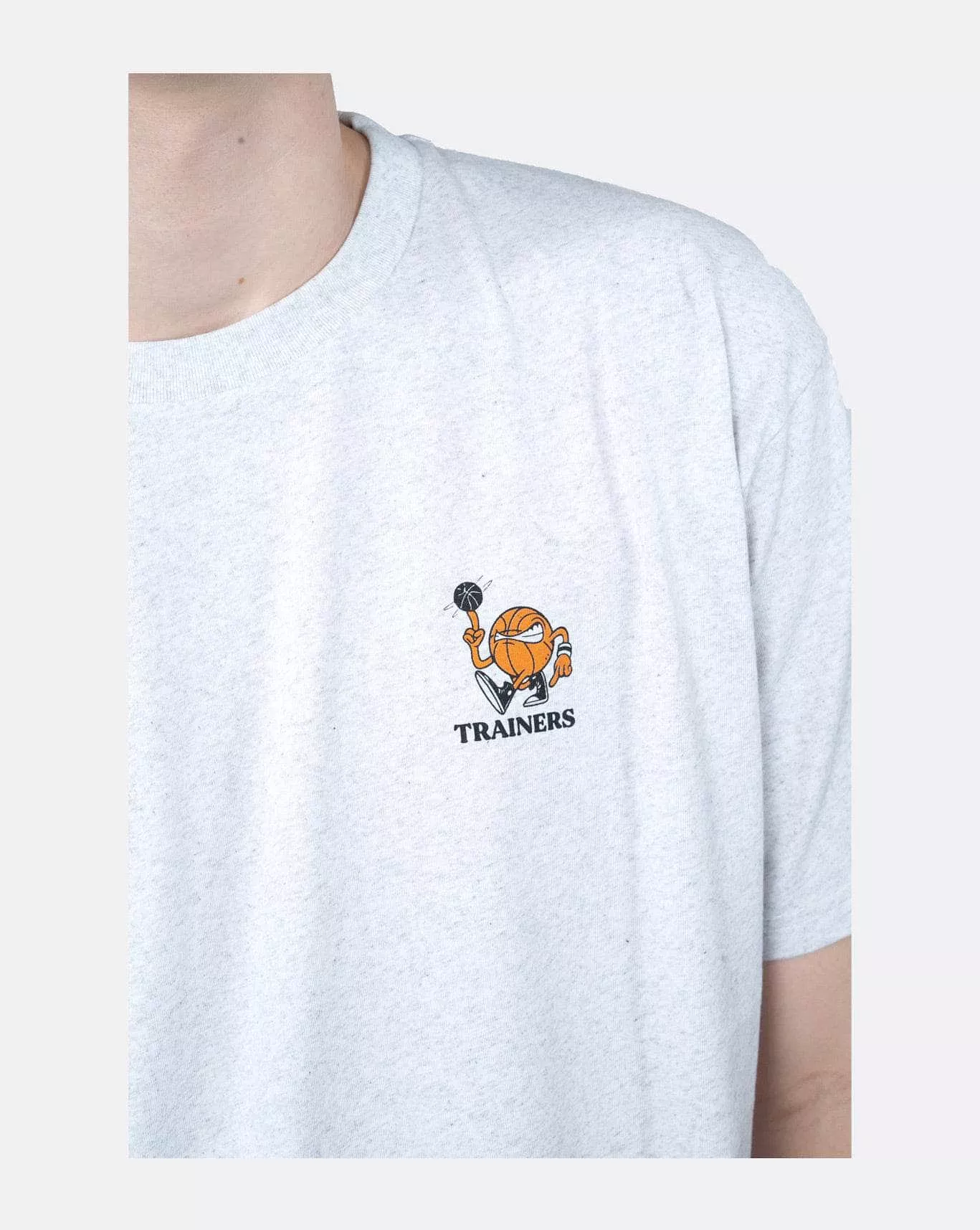 sports club trainers tee