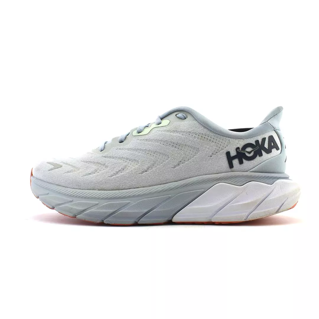 Top-rated running shoe - HOKA ONE ONE ARAHI 6