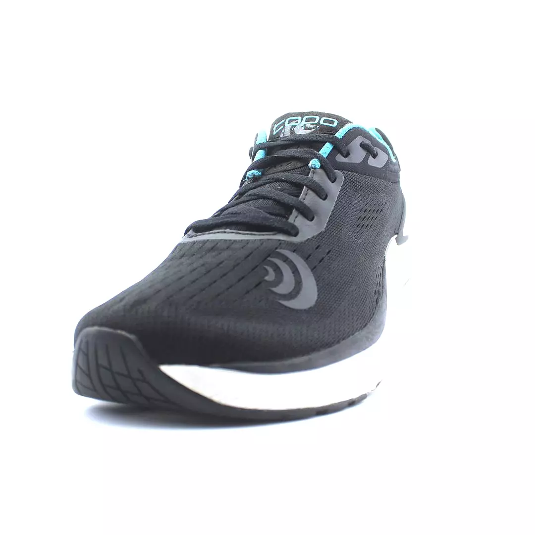 Topo Athletic Ultrafly 3 running shoes