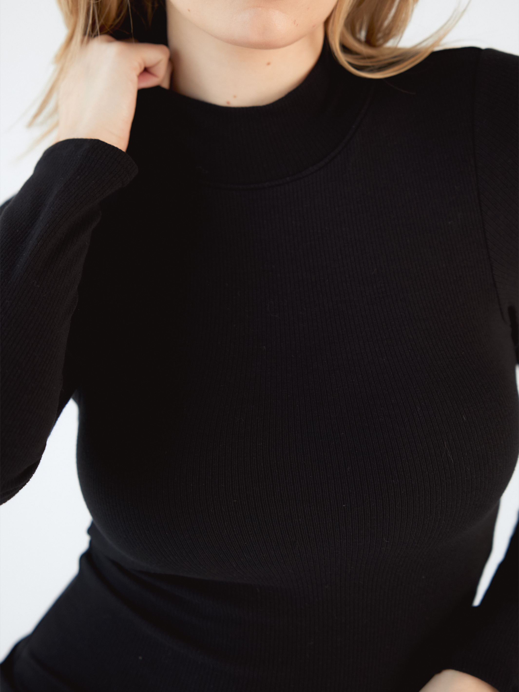 Turtleneck Long Sleeve Brami - Black