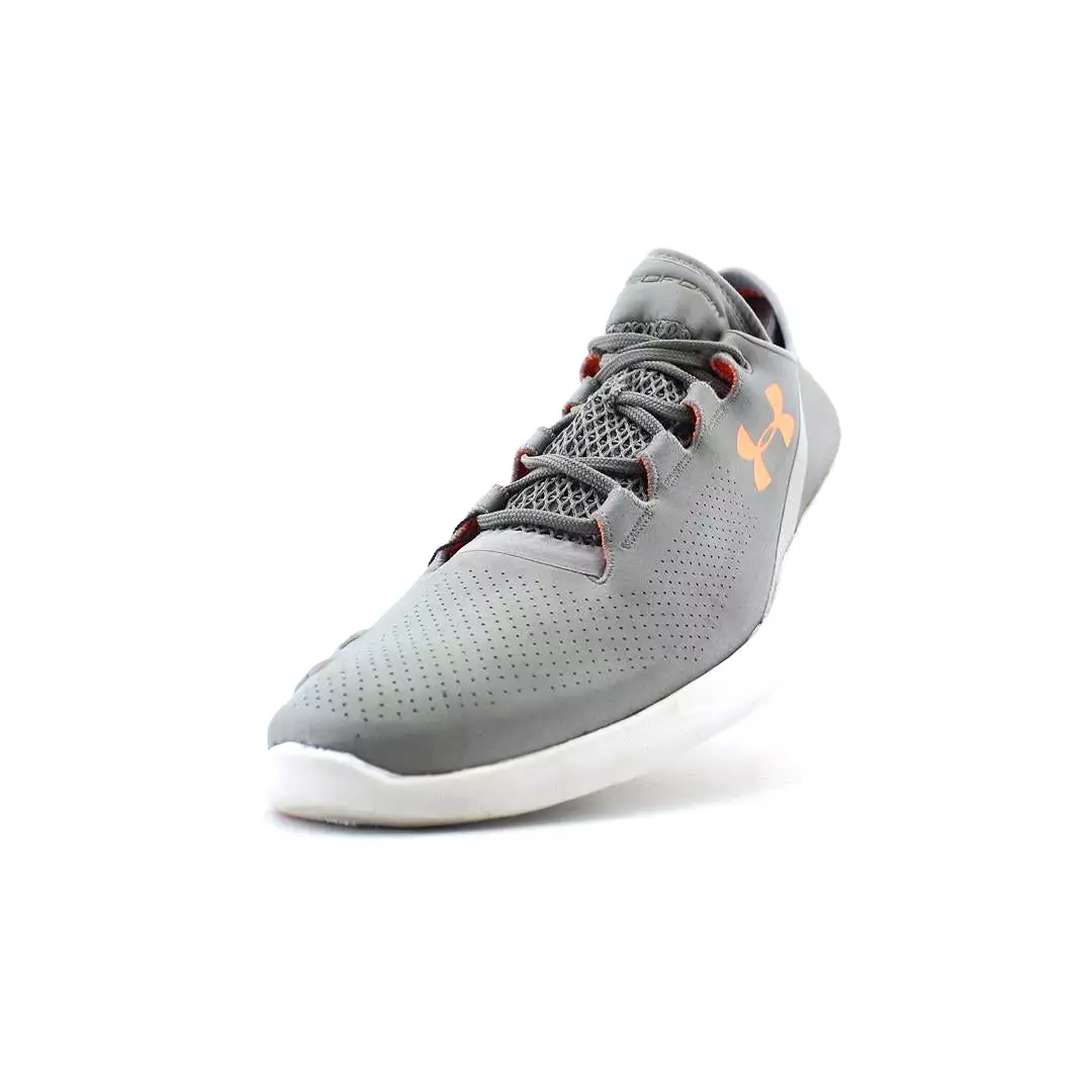 Under Armour Speedform Studio Lux