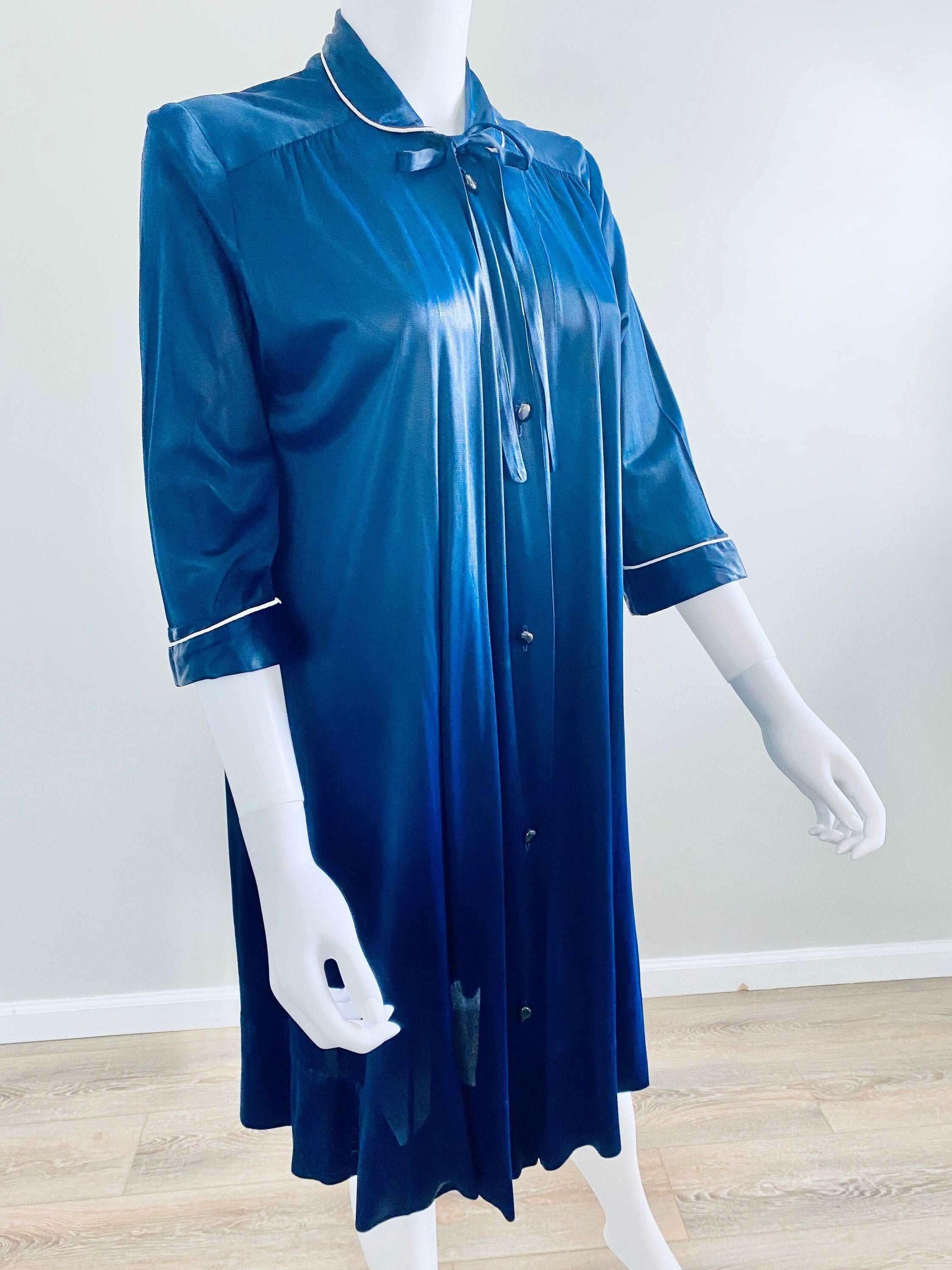 Vintage 1940s Navy Blue Rayon Jersey Robe, 40s Lingerie, One Size