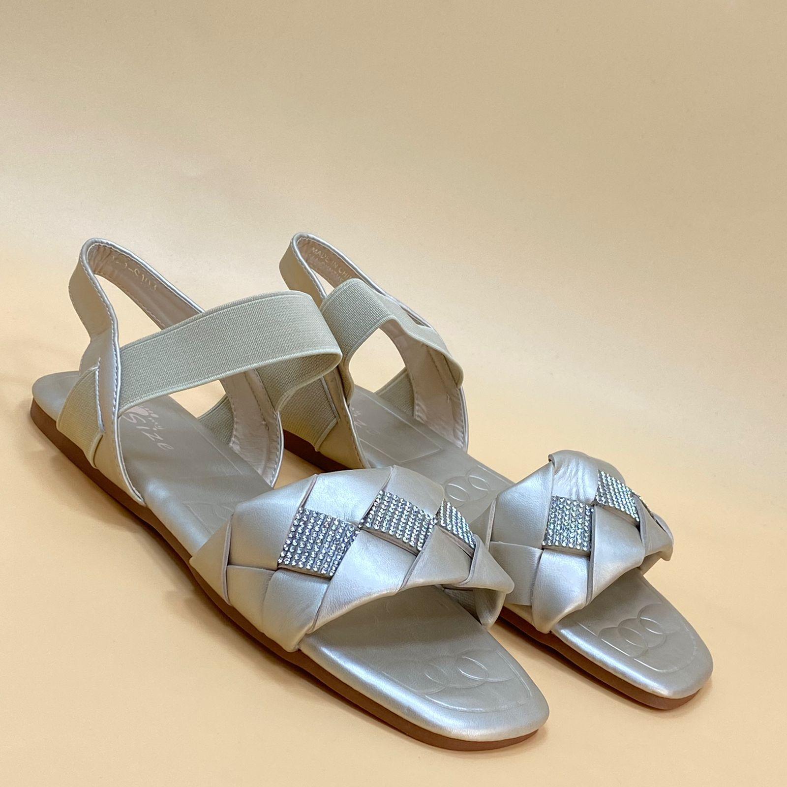 W114 women's sandals