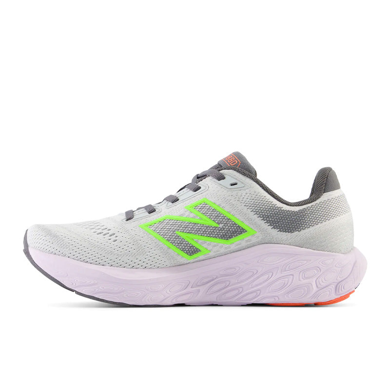 Women's New Balance running shoes