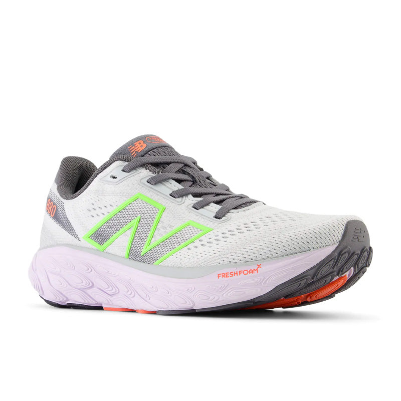 Women's New Balance running shoes