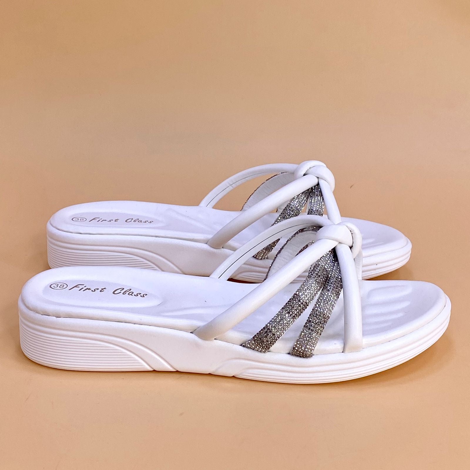 Women's Slide Sandals - W736