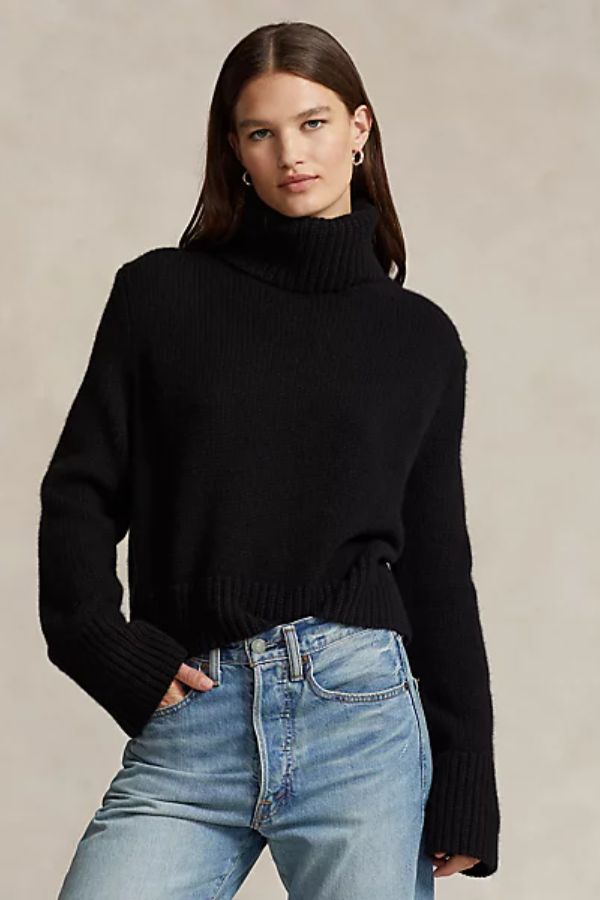 Wool Cashmere Turtleneck Sweater - Result: Soft and Stylish Wool Cashmere Turtleneck Sweater - Shop Now!